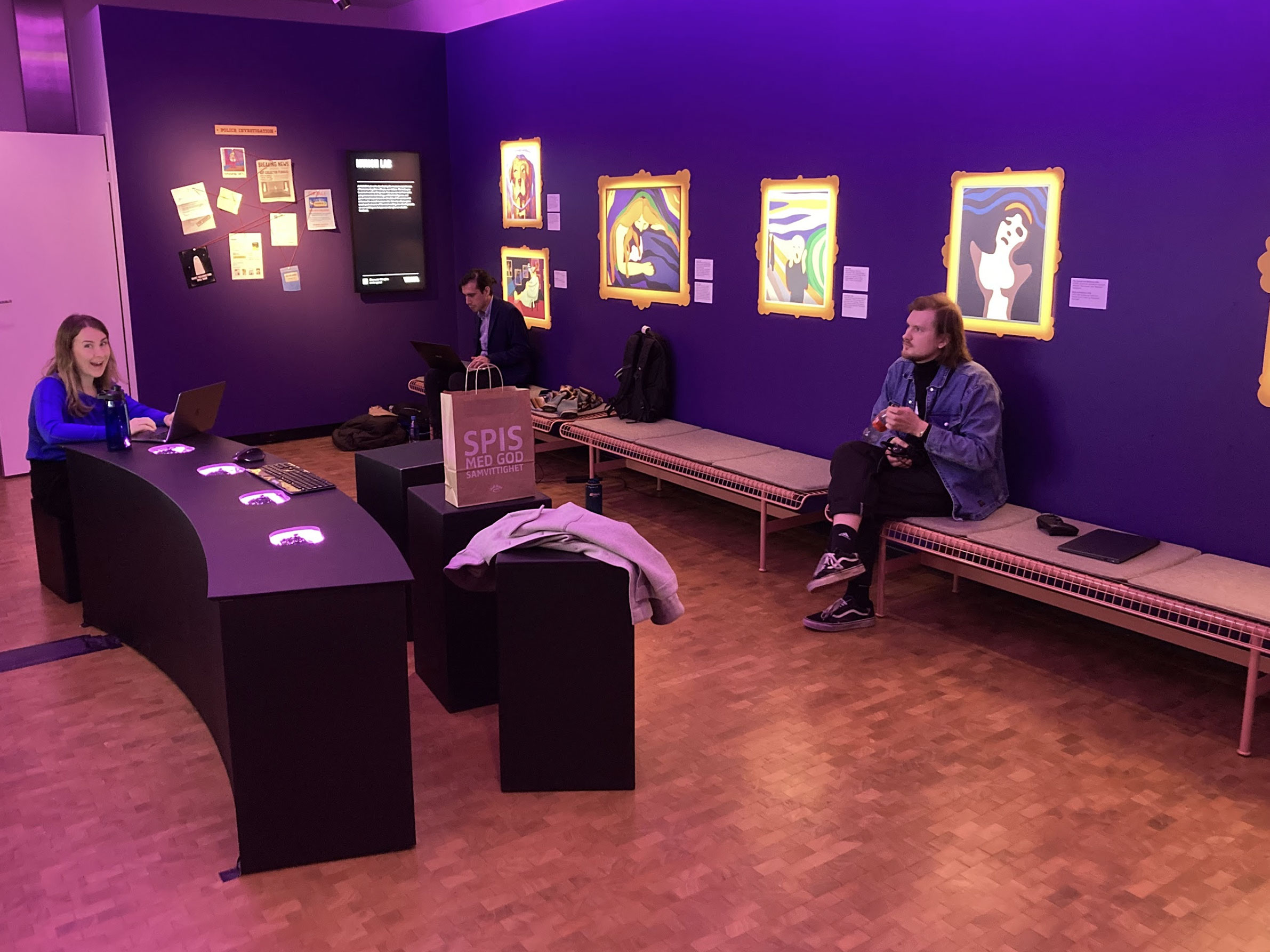 no-honor-exhibit04